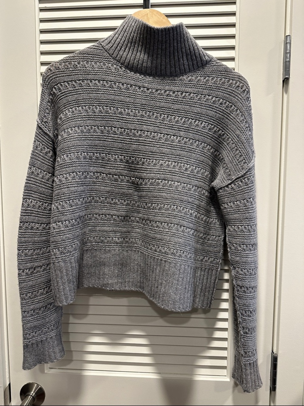 Forte Cashmere Gray Ribbed Turtleneck Sweater